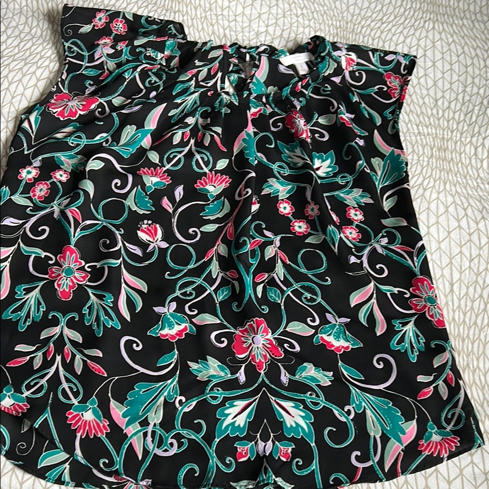 LC Lauren Conrad Black Floral Cap-Sleeve Top - Size S